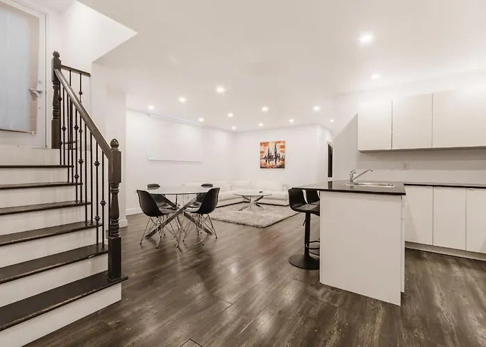 2 Bedroom Apartment - 1909